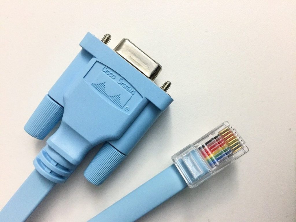 console cable